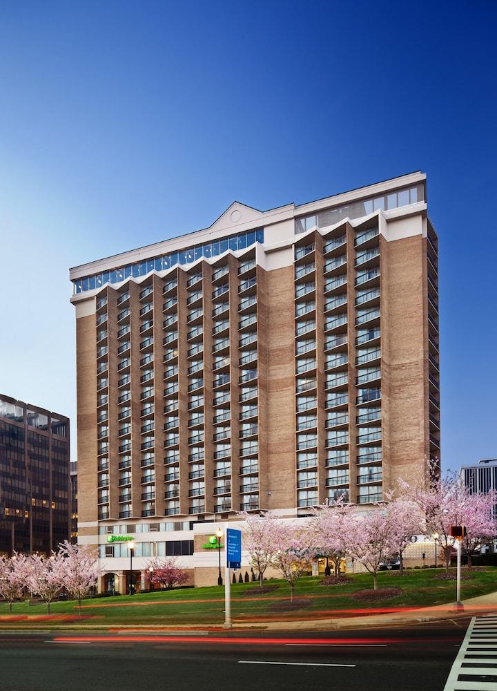 Holiday Inn Rosslyn At Key Bridge Arlington Exterior foto